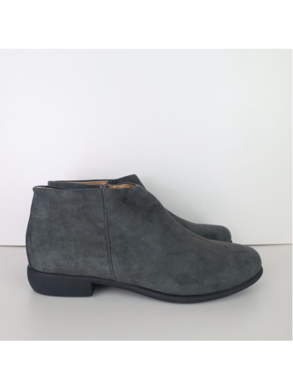 Women S Aerosoles Wizzy Bee Ankle Booties Gray 8